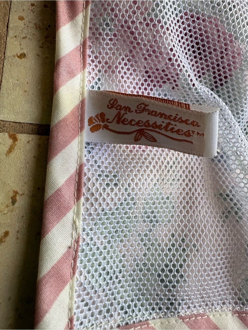 Vintage Closet Hanger - Picture 6 of 10